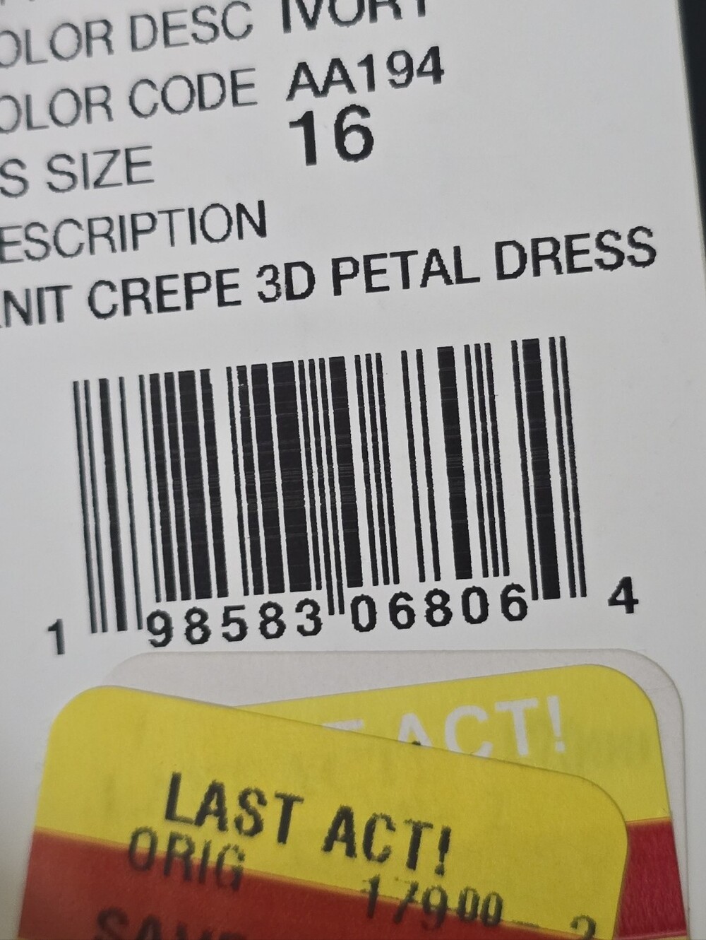NWT Adrianna Papell Ivory 3D Floral One Shoulder Crepe Dress Size 16 $179 NWT - Picture 8 of 9